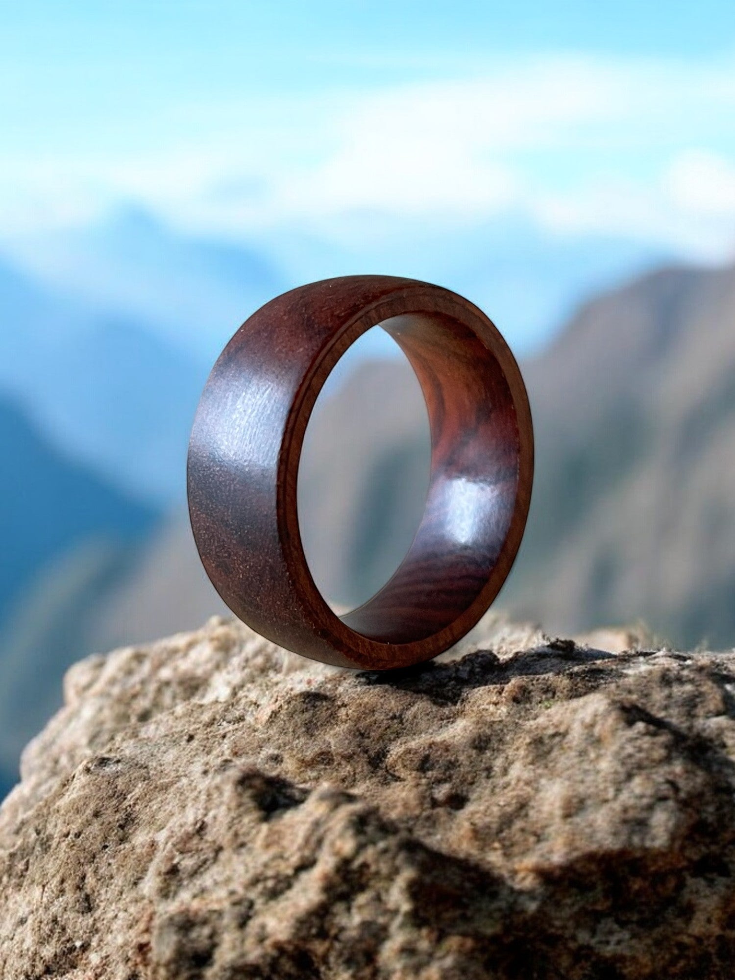 Specturium Contactless Payment Ring - Dark Wood