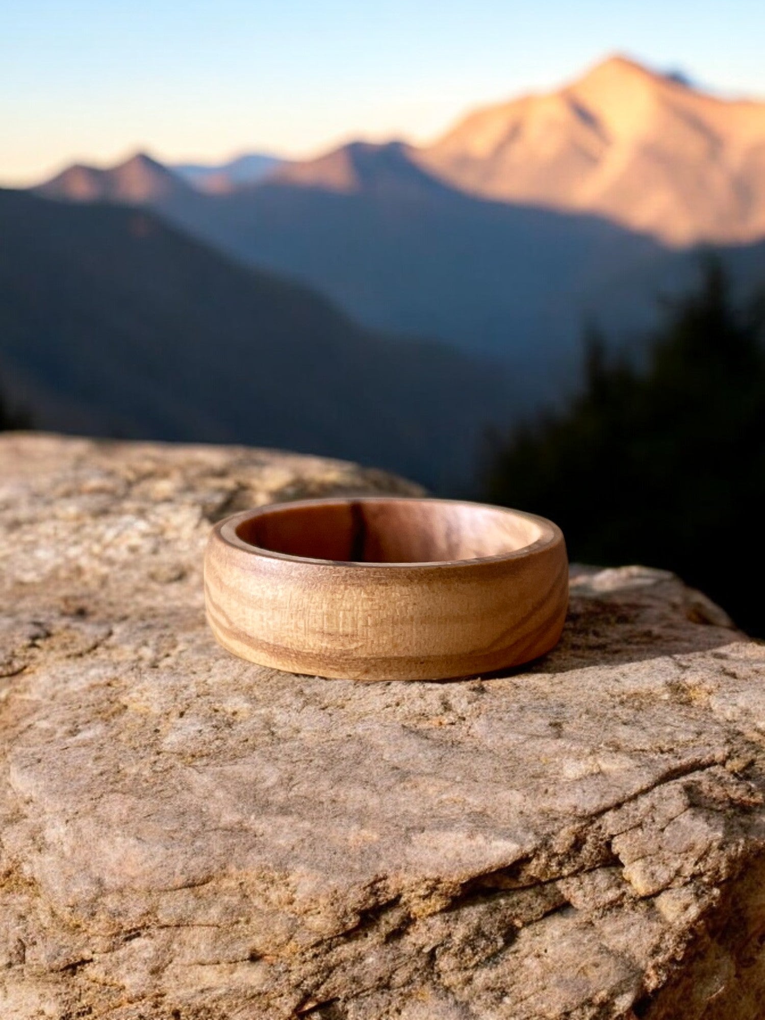 Specturium Contactless Payment Ring - Wood